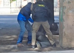 Задержание воронежца, подозреваемого в госизмене, попало на видео