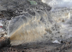 Чудовищное нарушение: на территорию «ЛОСов» вновь сливают воду