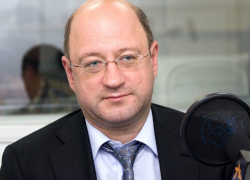 Блогер Навальный нашел у бывшего депутата Госдумы от Воронежской области поместье во Франции