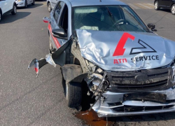 Аварийный комиссар попал в аварию в Воронеже 