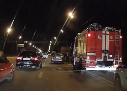 Опубликовано видео ночного ДТП в Воронеже