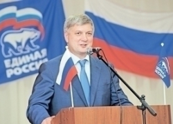 Кандидат в мэры Воронежа от Единой России планирует нарушить закон - не уйти перед выборами в отпуск?