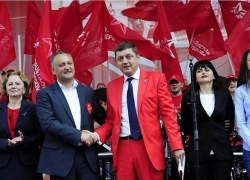 Олег Пахолков уходит из российской политики, чтобы работать в Молдавии