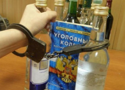 35-летний воронежец украл из супермаркета водку и сладости 