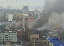 К двум погибшим на пожаре в Воронеже добавились шесть пострадавших