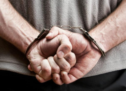 Воронежец украл из супермаркета коньяк за 17 тысяч рублей