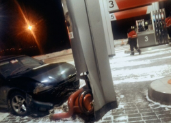 «Недовольный ценами на бензин» воронежец врезался в заправку 