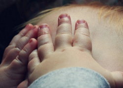 В Воронежской области бешеная мамаша избивала 7-месячного младенца