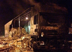 Под Воронежем сгорела фура с конфетами 