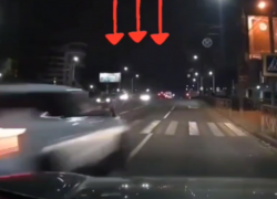 Лихач объяснил на камеру свой поступок на переходе в Воронеже 