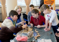 Воронежцы научились делать пасхальные сувениры на мастер-классе
