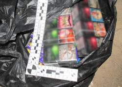 Фиаско потерпели грабители, спрятавшиеся на темной крыше воронежского магазина