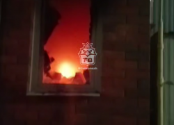 Горящая «Пятерочка» попала на видео под Воронежем 