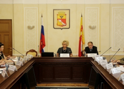 Воронежская вице-мэр Надежда Савицкая заинтересовалась трудовыми отношениями