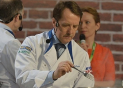 Алексею Гордееву по силам взять шефство как над «Единой Россией», так и над Воронежской и Липецкой областями