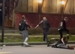 Драка у рок-бара в Воронеже попала на видео - есть пострадавший