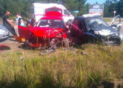 Опубликованы снимки ДТП с участием ГБРовцев под Воронежем