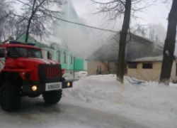 Днём в центре Воронежа полыхал жилой дом