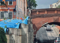 Власти не нашли денег на продолжение ремонта Каменного моста в Воронеже