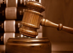 В Воронеже мужчина украл шины на 233 тысячи рублей