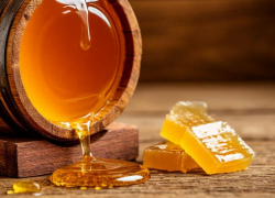 Гадание на валенке и изгнание чертей: как провести день, чтобы весь год был «сладким»