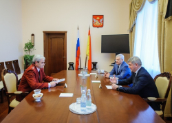 Воронежские власти договорились с санитарными врачами по борьбе с фальсификатом