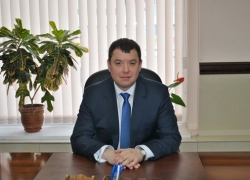 Депутат Михаил Гусев за год переехал из дома в квартиру