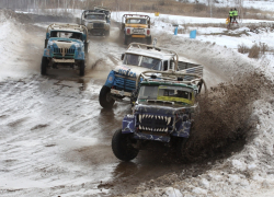 Зрелищные гонки на грузовиках по заснеженной трассе пройдут в Воронеже 