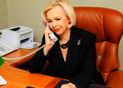 Глава Контрольно-счетной палаты Воронежа Елена Литвинчук отмечает 59-й день рождения