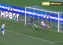 Героическая защита ворот пахом спасла «Факел» на последних секундах матча