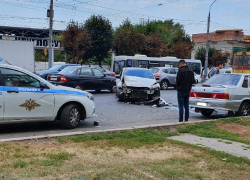 Опубликованы снимки ДТП с Ford и Chevrolet в Воронеже
