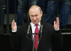 Президент России Владимир Путин распорядился поощрить двух воронежцев