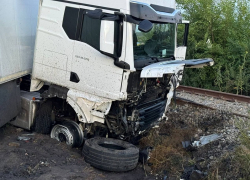 Раскрыты подробности жуткого ночного ДТП с фурой на Антонова-Овсеенко в Воронеже