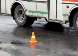 В Воронеже автобус сбил пожилую женщину на "зебре"