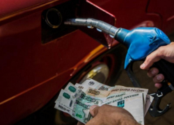 Топливное ралли опять привело к удорожанию бензина в Воронеже 