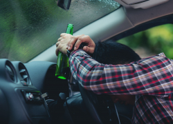 Жительнице Воронежа грозит два годы тюрьмы за пьяное вождение