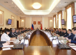 Алексей Гордеев внимательно посмотрит на работу подчиненных, чтобы «потом не краснеть за некоторые дела»