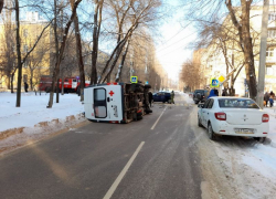 Стало известно еще об одном пострадавшем в ДТП с опрокидыванием скорой