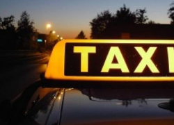 В Воронеже нашли таксиста, жестко избившего девушек за перепутанный адрес