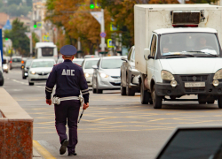 Больного мужчину в Воронеже спасли полицейские