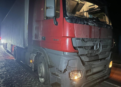 Вечер 8 марта закончился трагедией: грузовик наехал на пенсионера под Воронежем