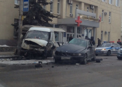 В Воронеже ищут водителя «БМВ», сбежавшего с места ДТП 