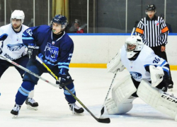 Вратарь воронежского «Бурана» перешел в клуб КХЛ