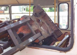 Количество пострадавших в ДТП с ковшом мусоровоза увеличилось до двух человек