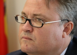 Ради кого мэр Воронежа «отжимает» землю рынка Кольцовский