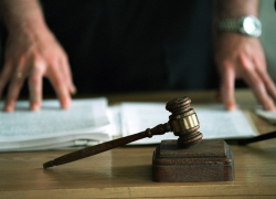 Молодой воронежец, принимавший участие в групповом изнасиловании 38-летней женщины, получил условный срок