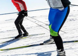 Лыжники провалилась под лед Воронежского водохранилища