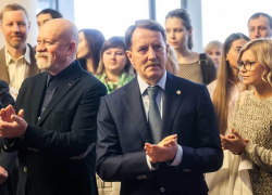 От следов «архитектурного бандитизма» избавляются уже в воронежском правительстве