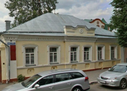 Воронежские писатели просят оставить им Дом литератора на Никитинской