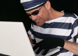 Жительница Воронежской области заплатила больше миллиона рублей за несуществующую иномарку 